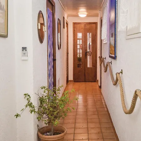 Ferienhaus Pet Friendly In St Julien De Peyrolas *